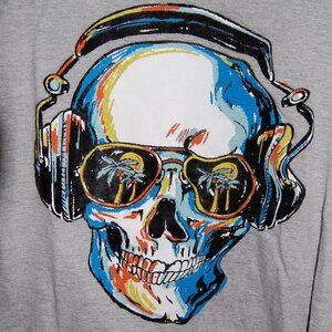 Skull with Headphones Shirt - size 18 (xxl)